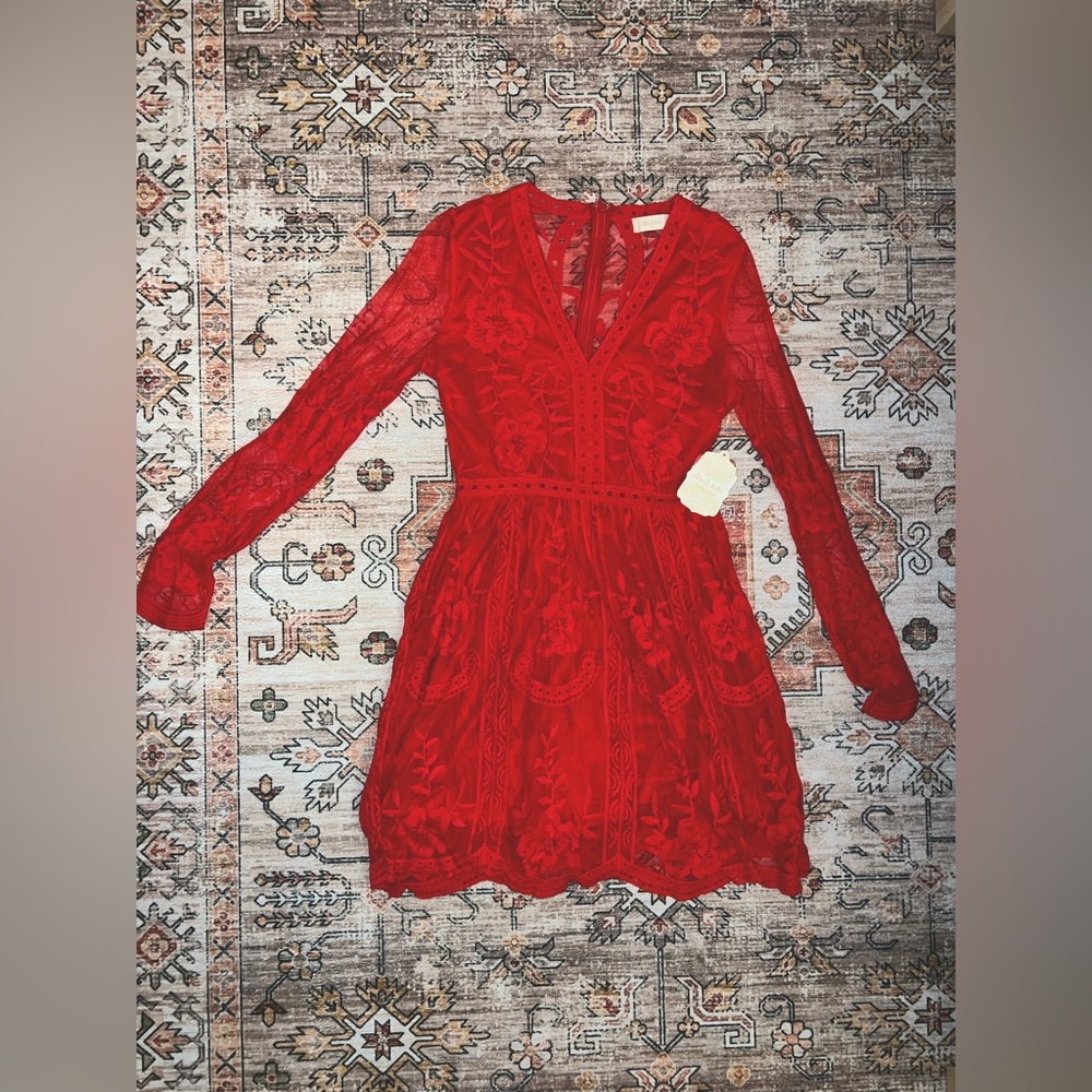 NEVER WORN Altard State Red Lace Long Sleeve Dress